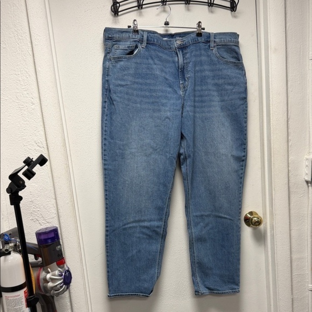 Old Navy Womens Boyfriend Jeans in Light Blue